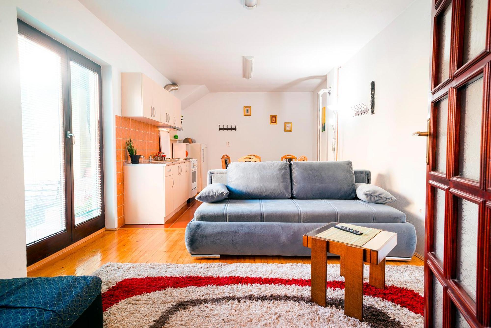 Apartmani Slavica 雅戈丁那 外观 照片